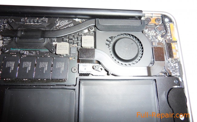 Внутренности MacBook Air