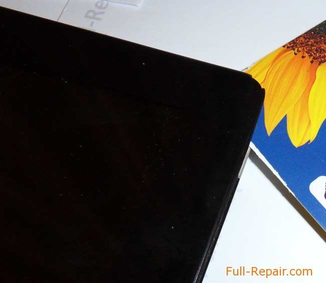 Отклеивание сенсорного экрана iPad 2